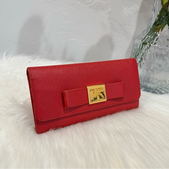 PRADA Saffiano Leather Bifold Wallet GUC - Picture 5 of 16